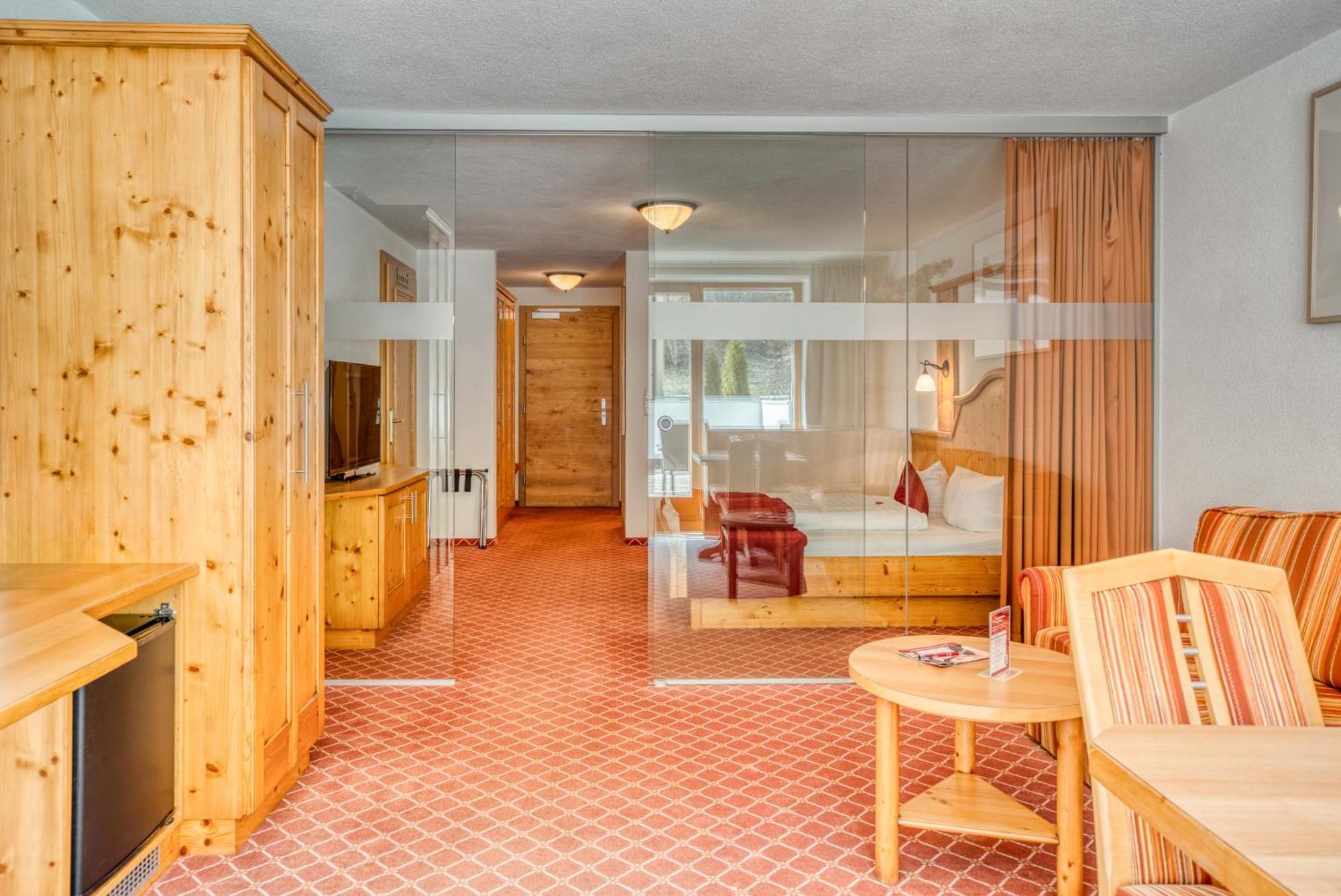 Mallaun Hotel.Erlebnis See Zewnętrze zdjęcie